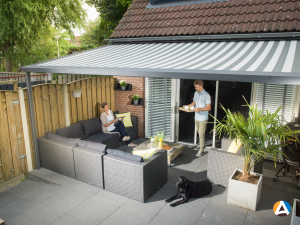 Welkom op de website van Aanhuiszonwering en rolluiken